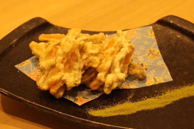 たべようあおもり 人参とごぼうの一口かき揚げ